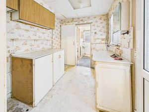 Kitchen A- click for photo gallery